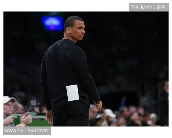 左腿筋紧张导致退赛马祖拉尚未收到完整伤情报告杰伦布朗表示他状态良好