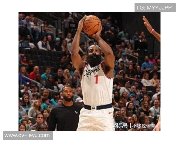 怀特谈最后防守策略:适时犯规或许是明智选择幸好哈登未能命中关键投篮 怀特谈最后防守策略:适时犯规或许是明智选择幸好哈登未能命中关键投篮