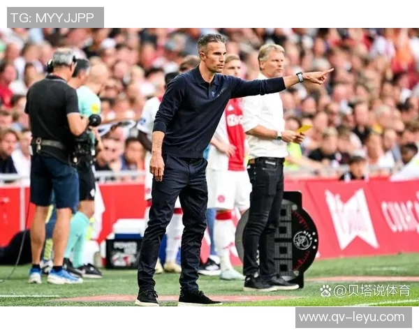 曼联新星曼的家庭背景揭秘：阿森纳球迷父母教他谦逊之道