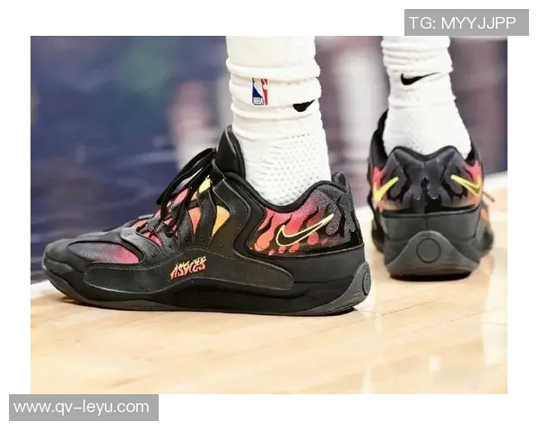 戈登今日穿搭JOKER1PE球鞋个人Logo设计引发球迷热议